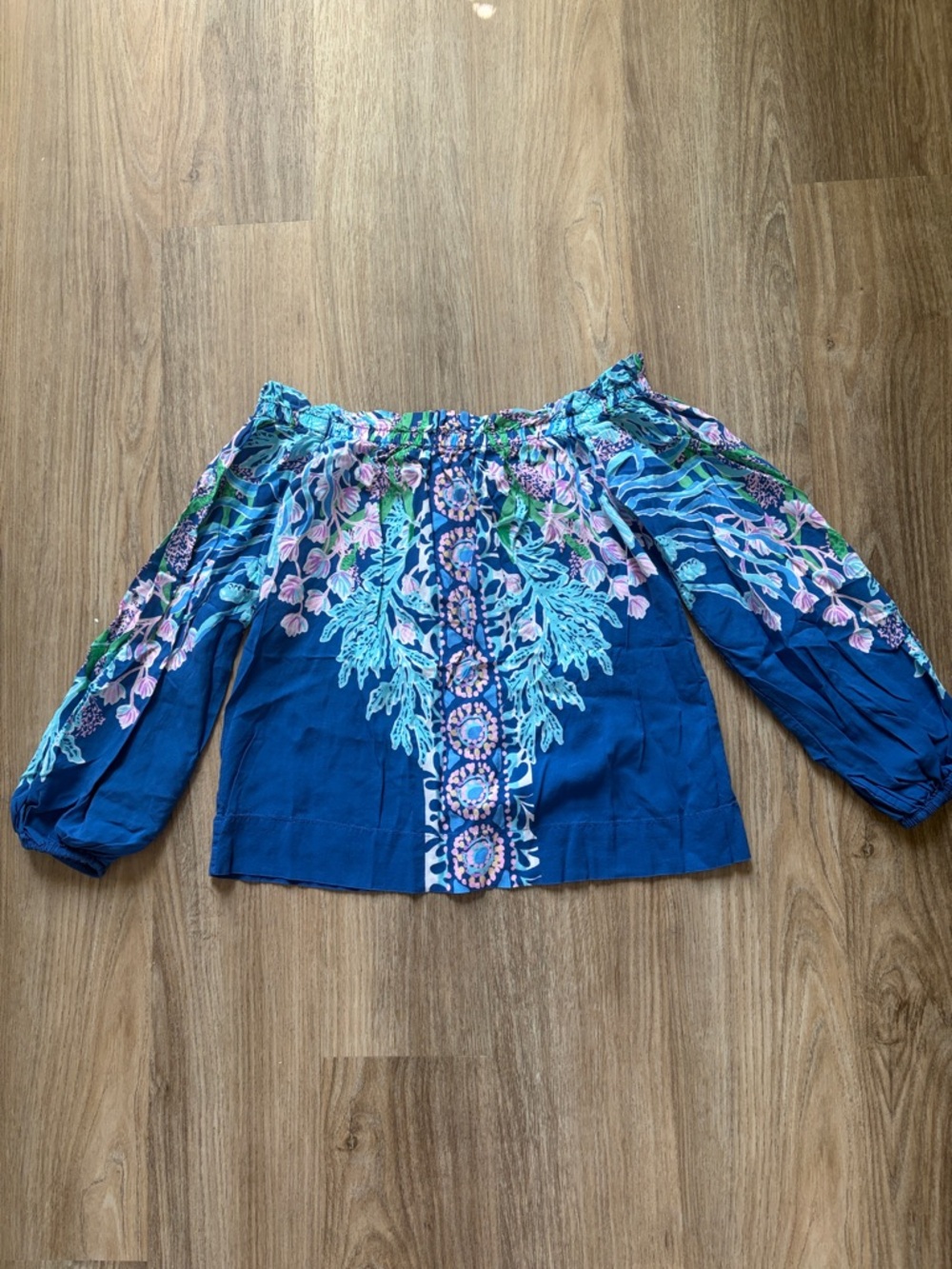 Lilly Pulitzer Off Shoulder Blouse XXS